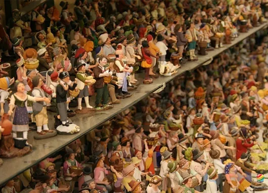 Image of The Classic Naples, Walking Tour with a Real Neapolitan Guide